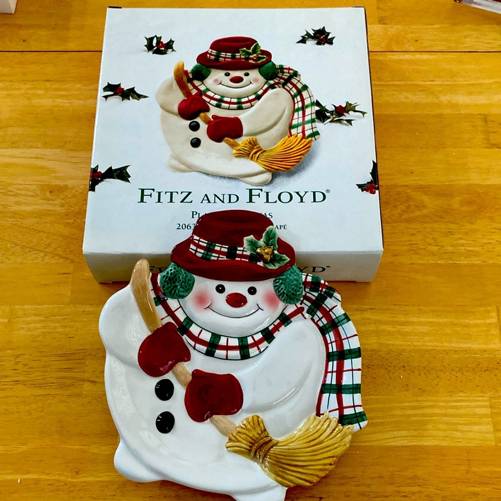 New Fitz and Floyd Plaid Christmas Plate
